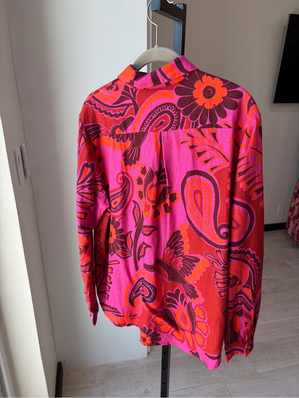 Farm Rio: Floral Button-Front Pink Shirt - Picture 5 of 9